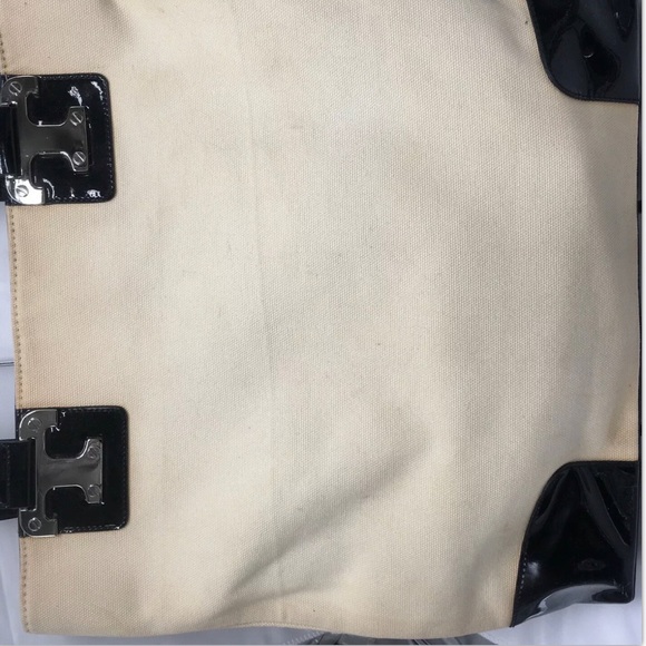 Tory Burch Natural Canvas Tote Shopper Bag Black Patent Leather ✅Offers Welcome - Picture 3 of 11